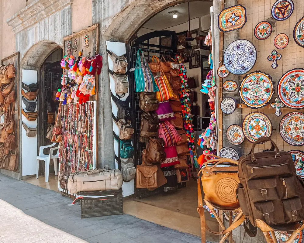 Todos Santos Walking Tour with lunch or dinner - Image 6