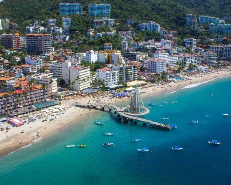 Before deciding to move to Puerto Vallarta, read this